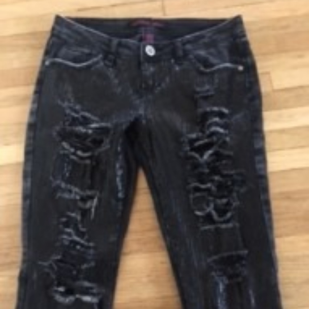 MATERIAL GIRL JEANS SIZE 7